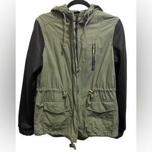 Seventeen Green and Black Jacket